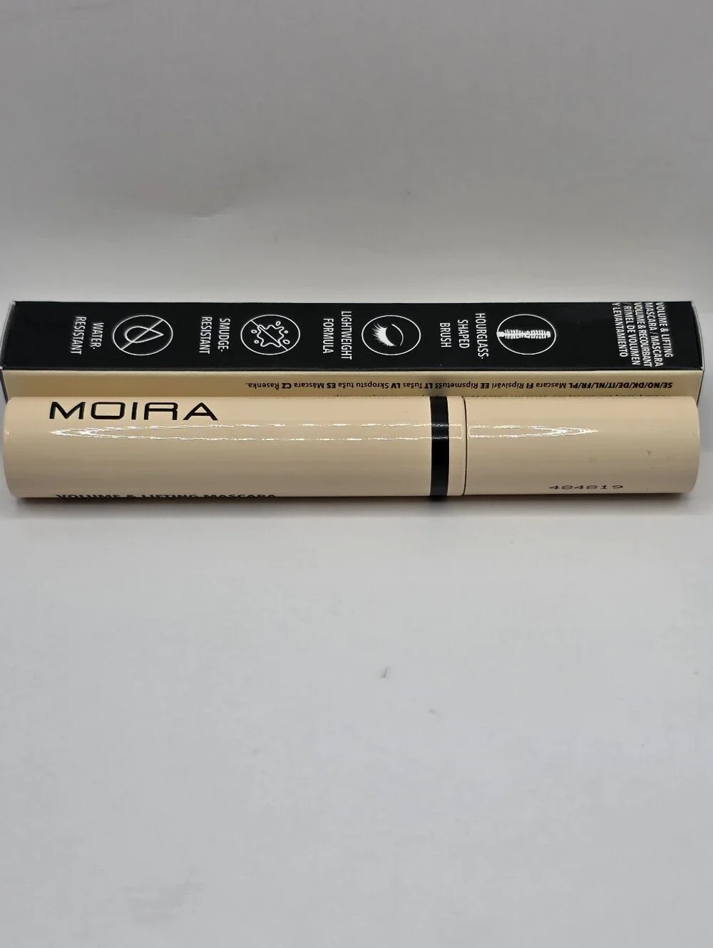 MOIRA Volumizing & Lifting Mascara